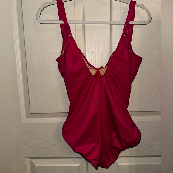 Miraclesuit pink ruched One Piece Swimsuit beach vacation pool summer - Picture 5 of 13